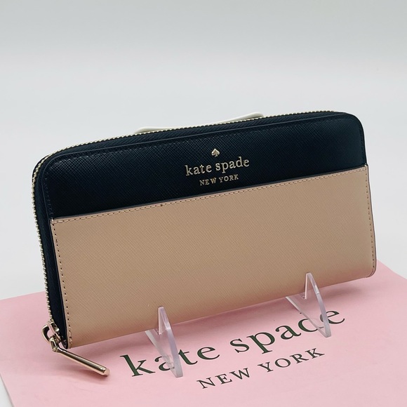 Kate Spade Large Continental Wallet - Picture 4 of 8